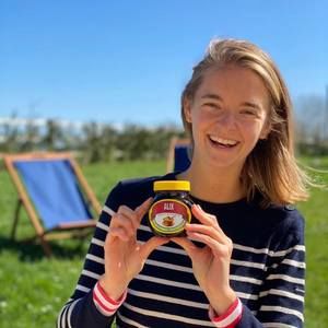 Meet your Posher, Alix